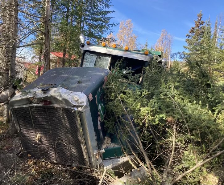 Grand Marais trucker says he is ‘lucky to be alive’ following crash on the Gunflint Trail