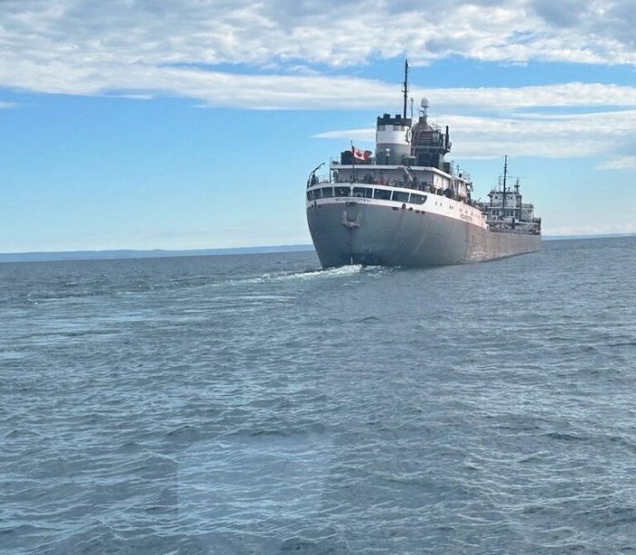 Canadian freighter Michipicoten docked in Thunder Bay, investigation underway for cause of leak