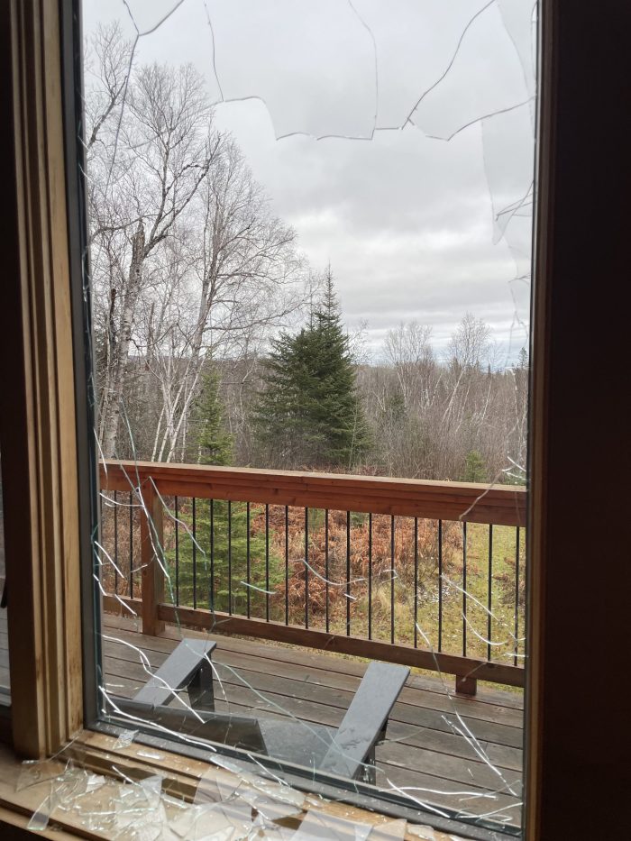 Grouse shatters window, expectations