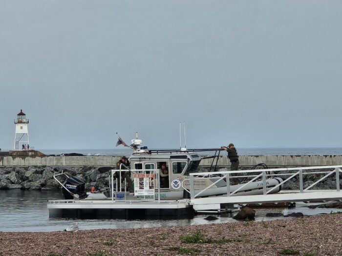 61-year-old man drowns after wave sweeps him into Lake Superior near Lutsen