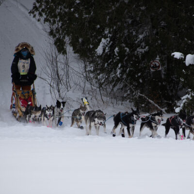 Erin Aili making her way to the Trail Center checkpoing
