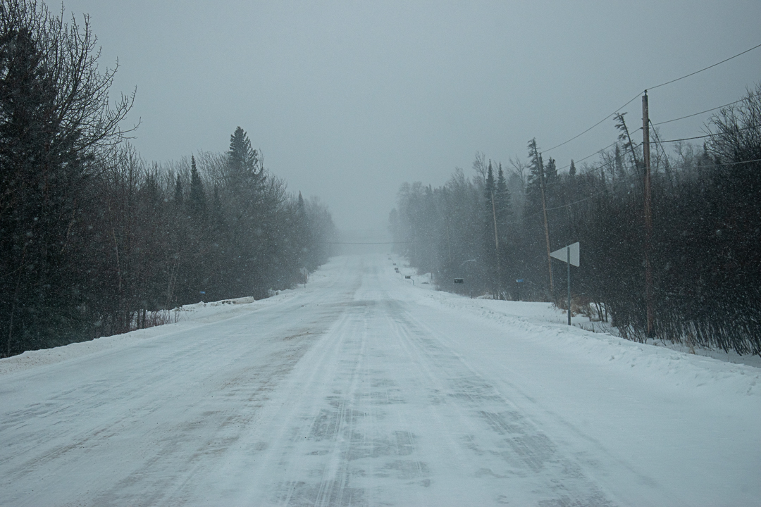 More forecasted snow in Cook County brings delays and closures