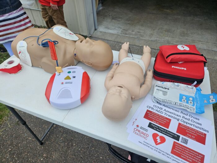 Arrowhead AED installs first outdoor lifesaving device in Cook County